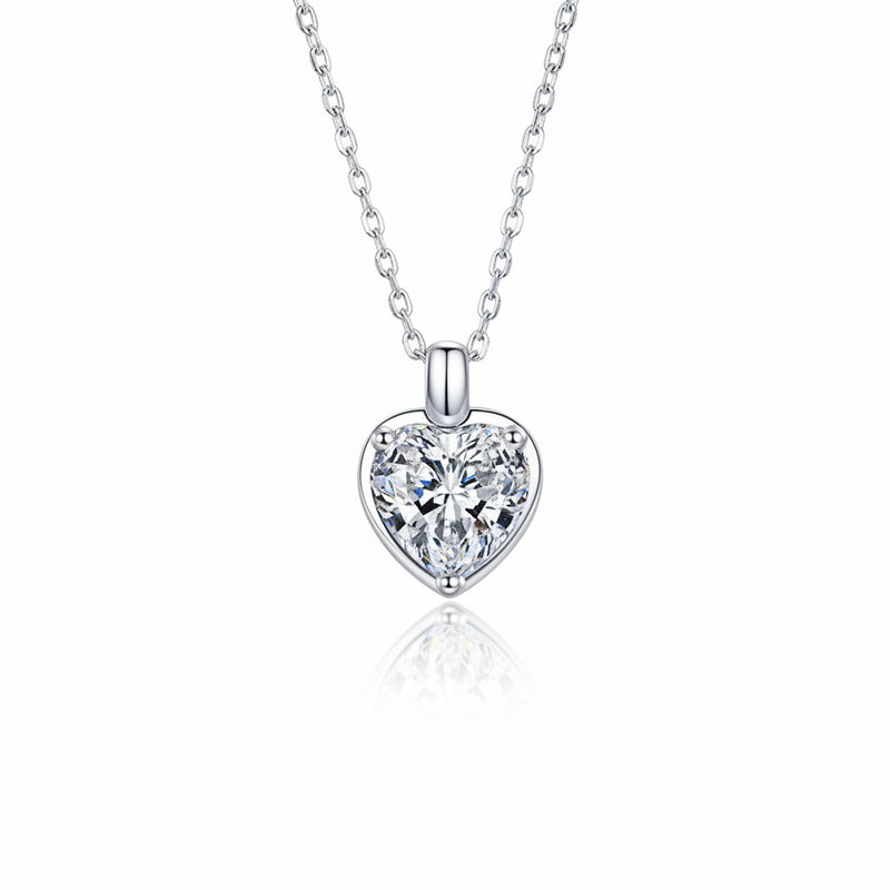 Heart-shaped moissanite pendant necklace in sterling silver with single stone